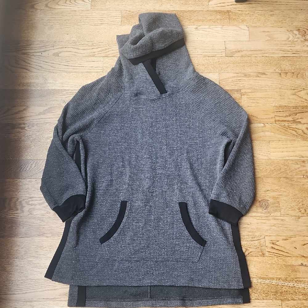 (8) Joseph Ribkoff Gray and Black Hoodie Soft Waffle Weekend Casual Loungewear